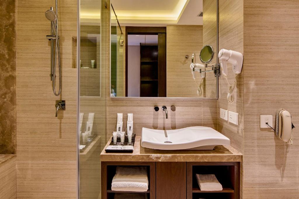 Koupelna v ubytování Goldfinch Hotel Mumbai