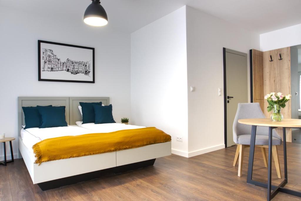 Essence Apartments Amber - 6