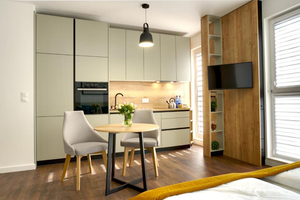 Essence Apartments Amber - 2