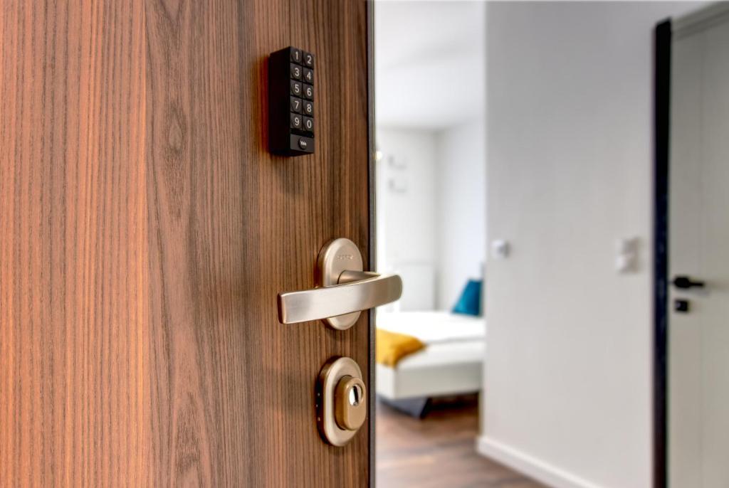 Essence Apartments Amber - 13