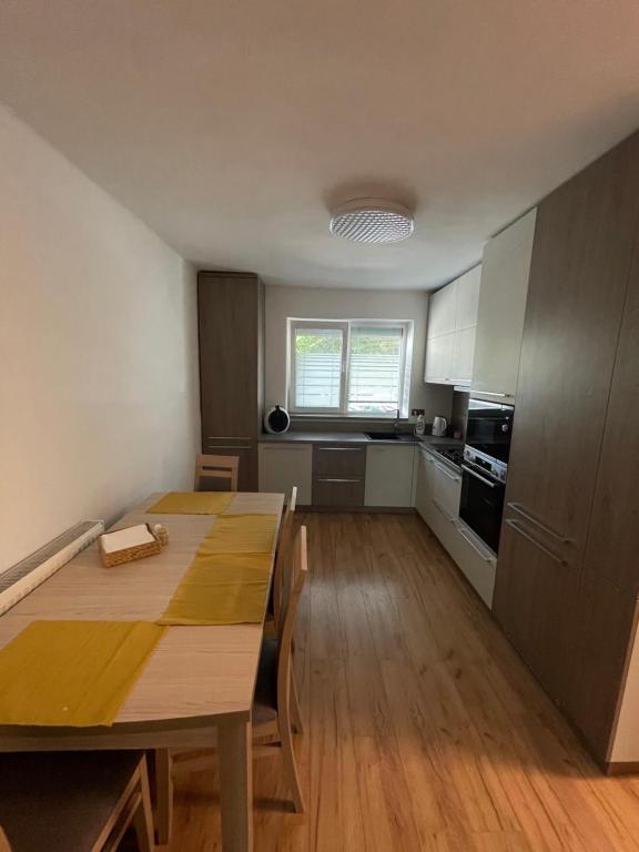 Apartmán Daxnerko - samostatný dvojpokojový byt - Housity