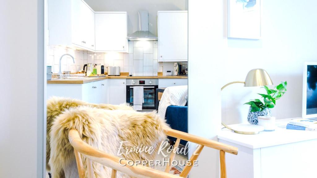 Designer apartments for City Breaks in Chester - One-Bedroom Apartment