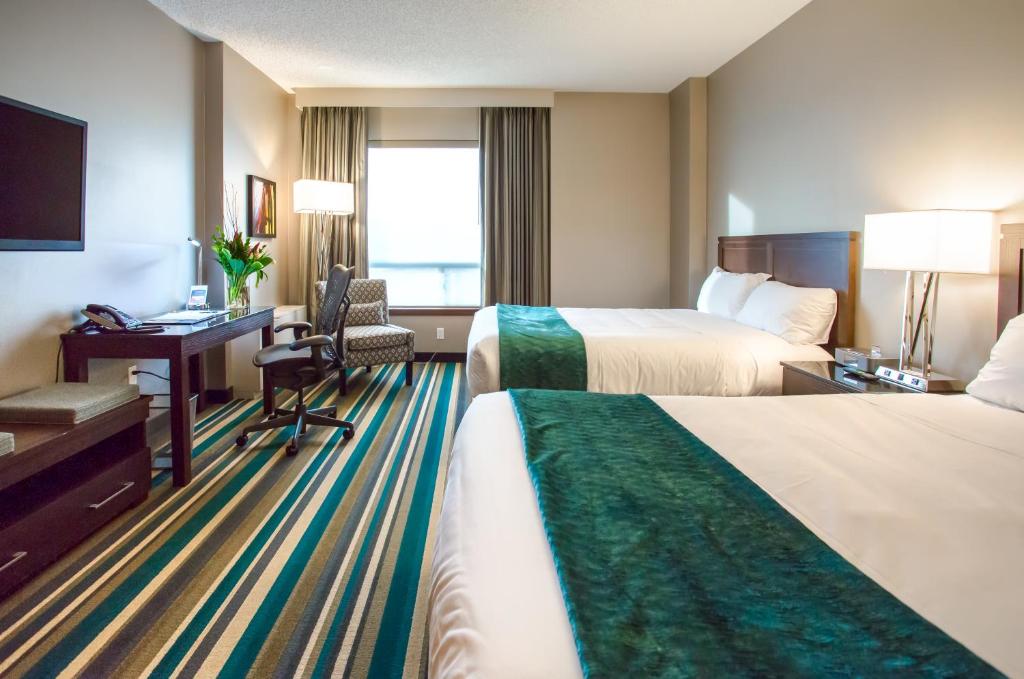 
Signature Queen Room with Two Queen Beds
