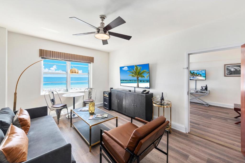 National Hotel, An Adult Only Oceanfront Resort - 