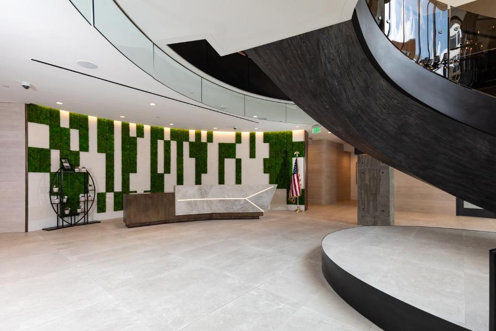 Hyatt Centric Charlotte SouthPark photo