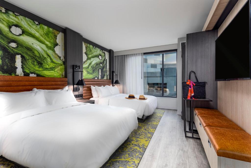 Hyatt Centric Charlotte SouthPark photo