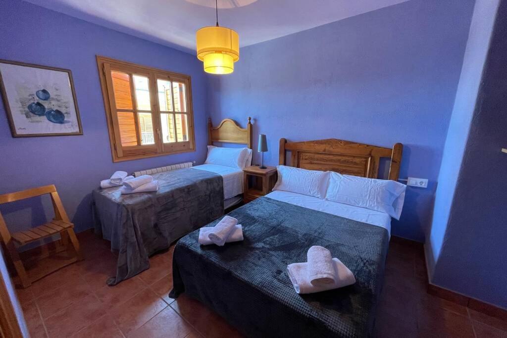 Ca l’Albert - Casa rural acollidora - Appartement Met Drie Slaapkamers