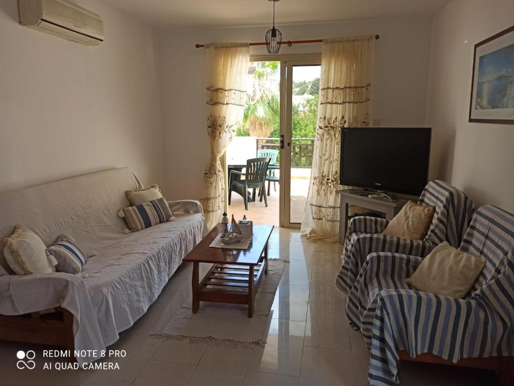 Lovely Appartment with pool in beautiful Peyia