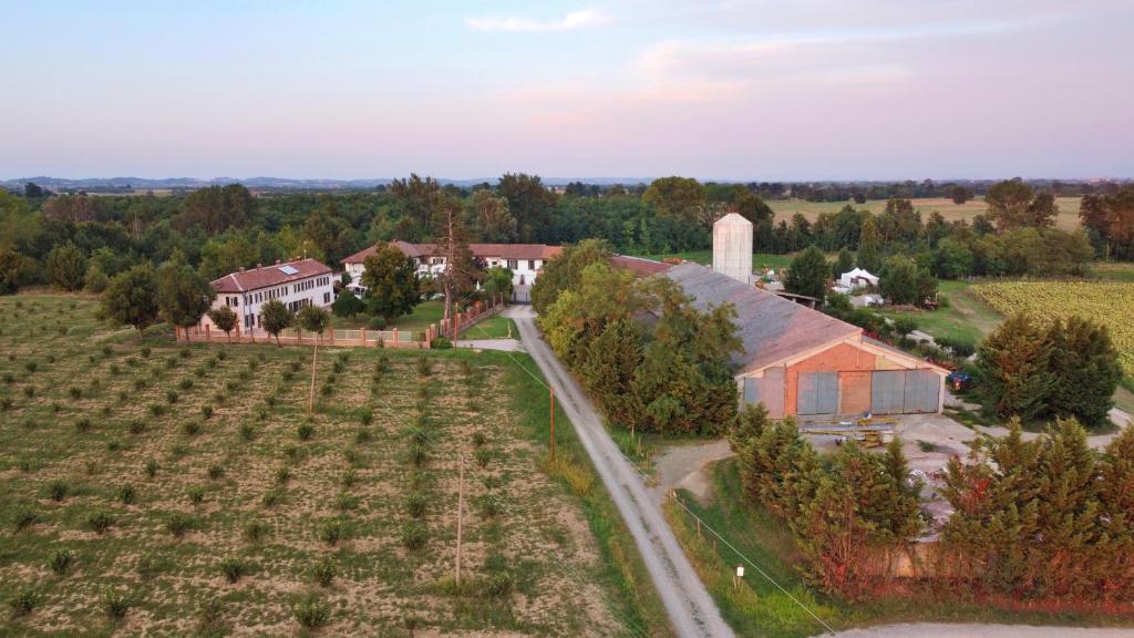 Cascina Belvedere - Holiday Home