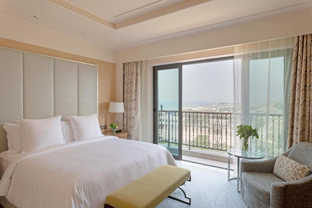 Four Seasons Resort Dubai at Jumeirah Beach photo