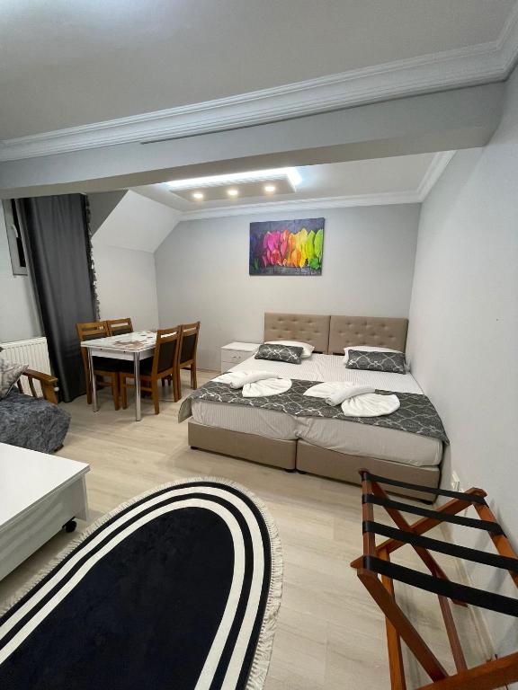 HagiaSophia Donat Suites - Two-Bedroom Suite