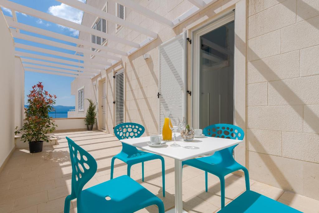 Apartments Villa Azzurra Bol - 5