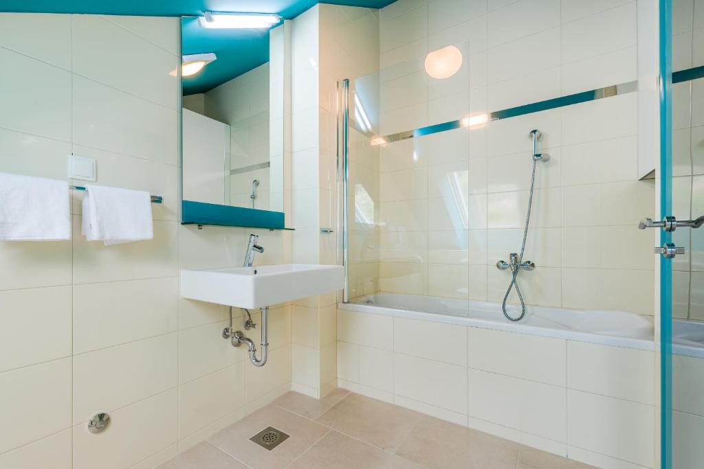 Apartments Villa Azzurra Bol - 18