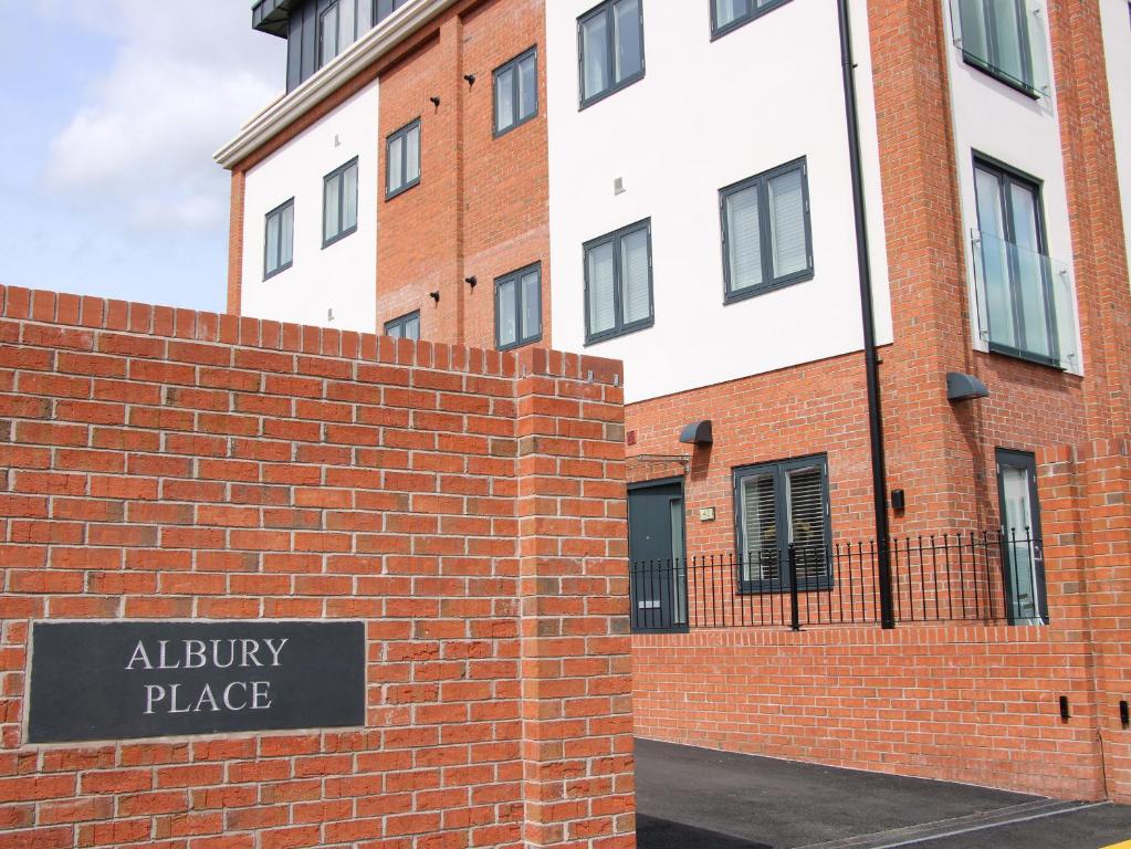 42 Albury Place, Shrewsbury (updated prices 2024)