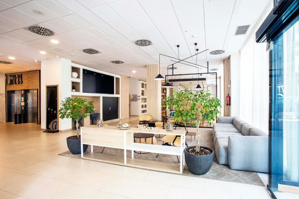 Golden Hotel Barcelona - Resim 25