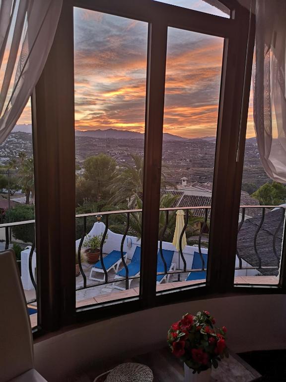 La Madrugada - Luxury Moraira Villa With Sea Views and ...
