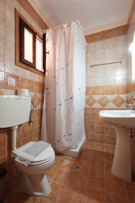 Koupelna v ubytování LUISA HOTEL