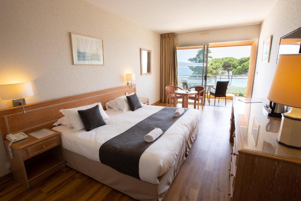 Hôtel La Pinède - 2