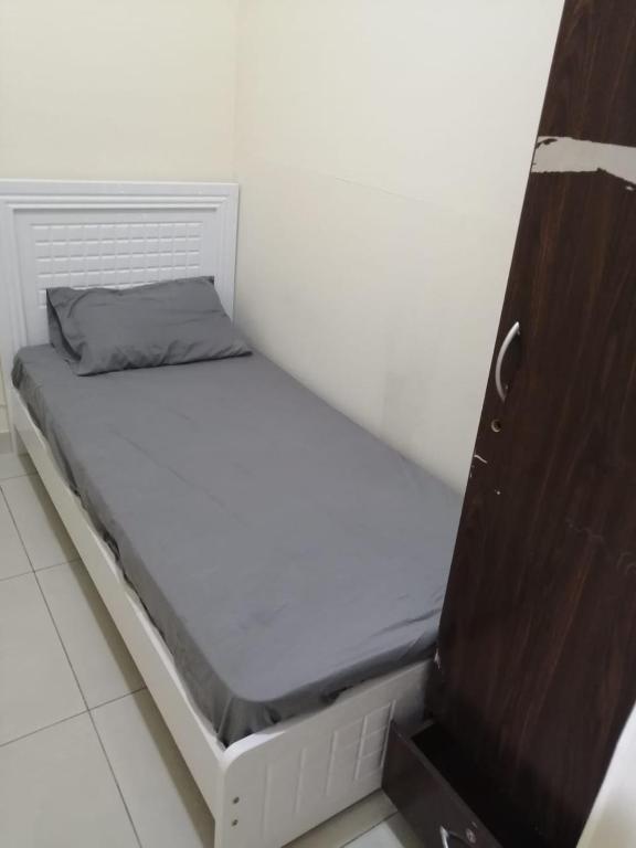 Room for Rent near me