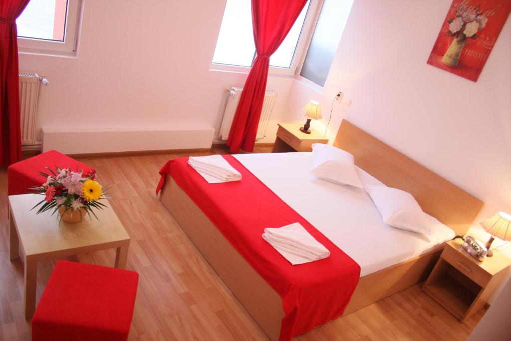 Hotel Sir Gara de Nord - Resim 42