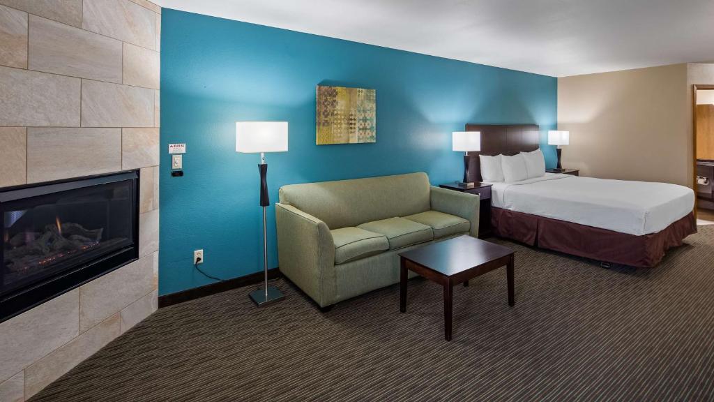 Best Western Galena Inn & Suites - Room King Con Chimenea