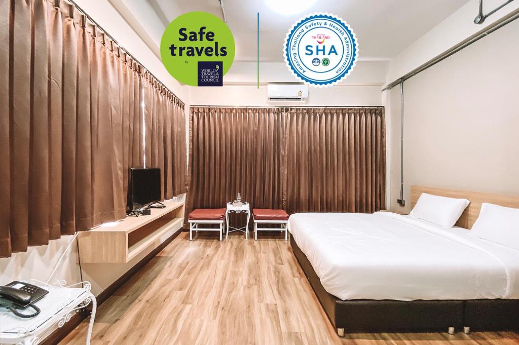 Grand Hotel Buriram - Deluxe Double Room
