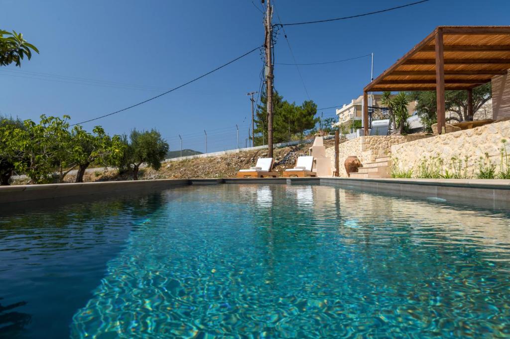 The swimming pool at or close to La Baracca