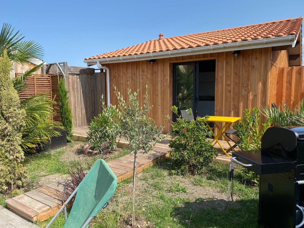 Jardin de l'établissement L'annexe