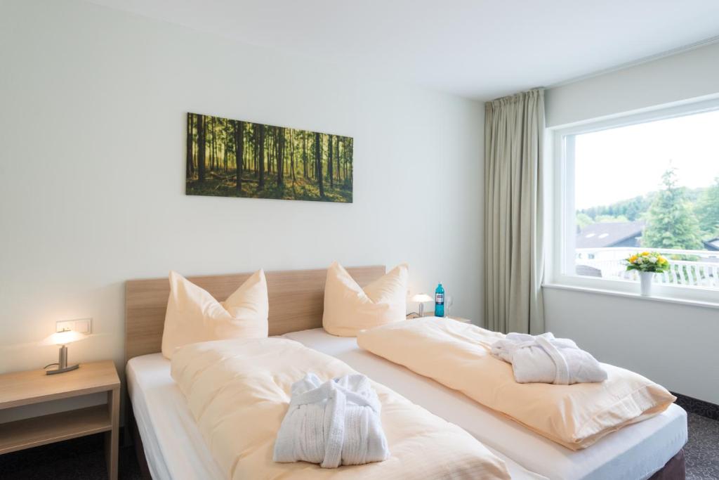 Landhotel Kristall - Habitación Doble Con Balcón