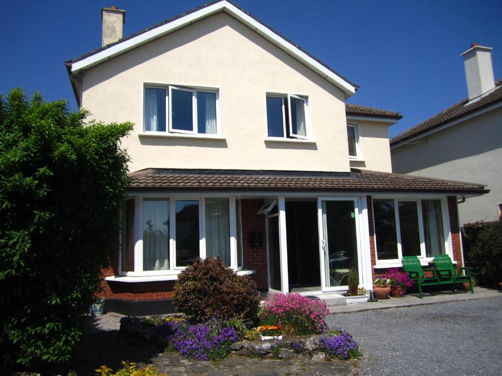 Gallery image of Claremont B&B in Galway