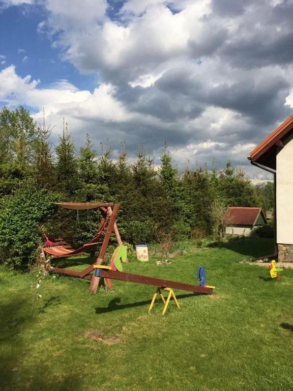 Detský kútik v ubytovaní Dom w Sąpach