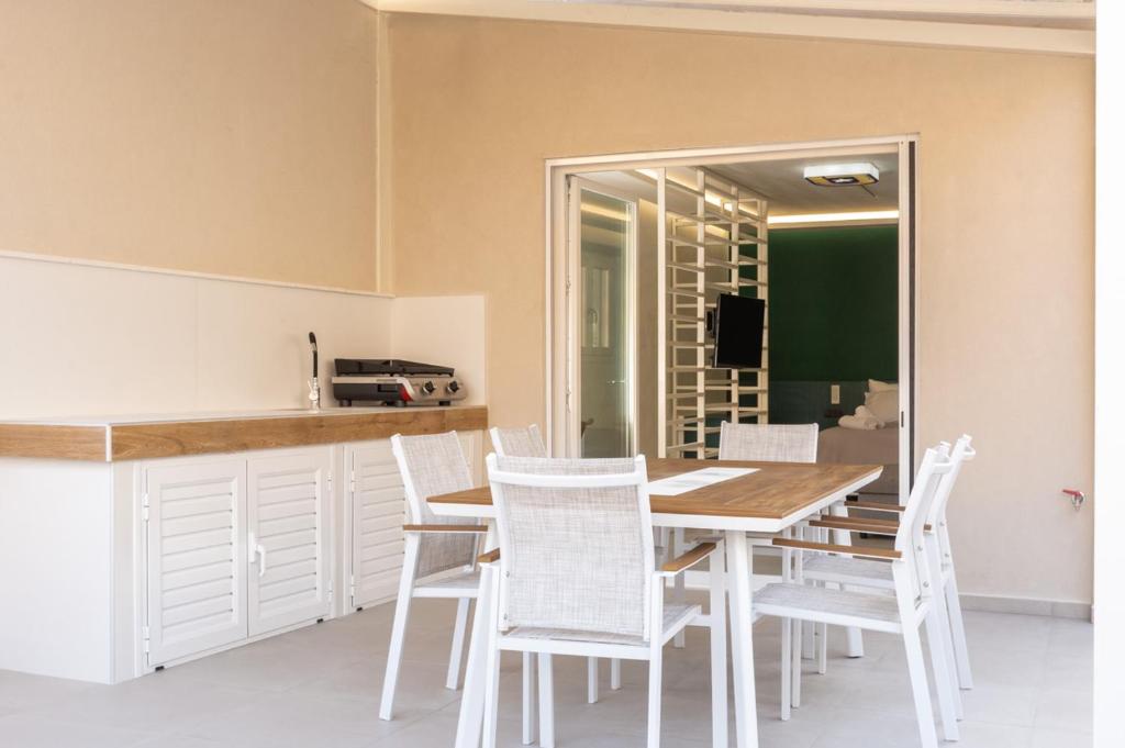 DORADO ACCOMODATION - 1