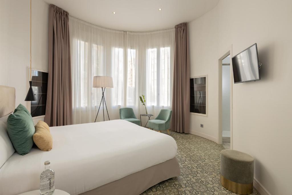 Forget Me Not Barcelona - 13