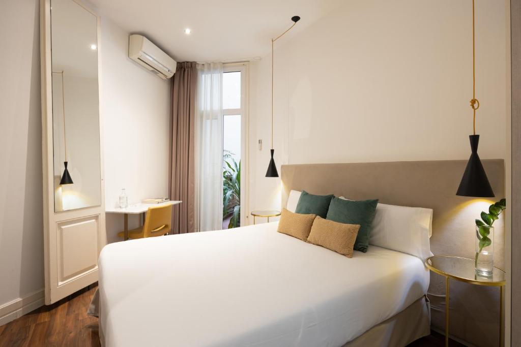 Forget Me Not Barcelona - 3