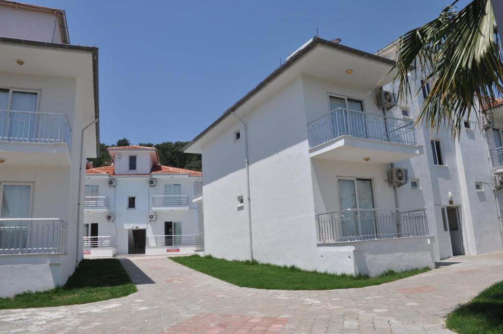 Budova, kde se aparthotel nachází