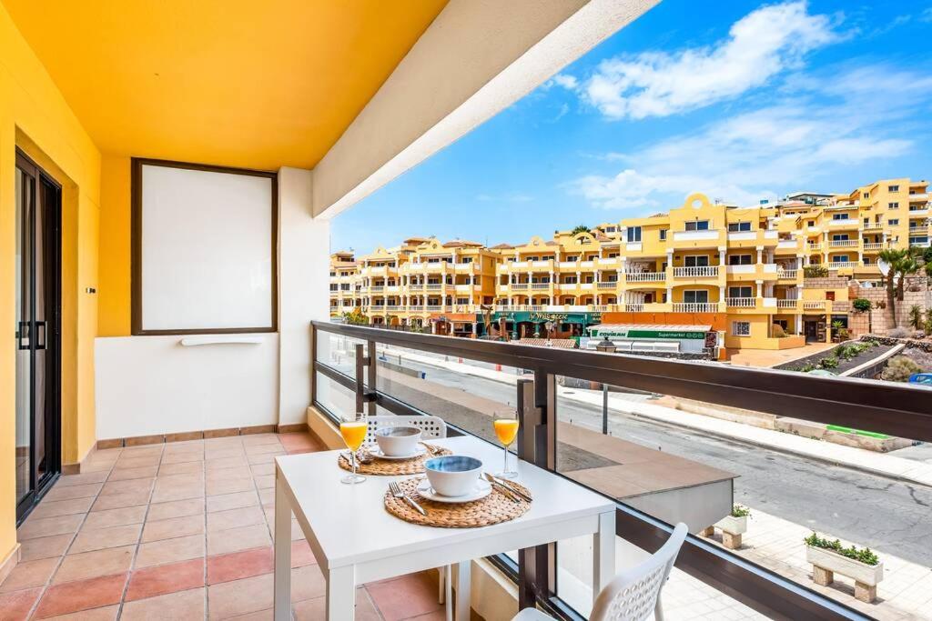 Modern and confortable sea view flat, San Miguel de Abona ...