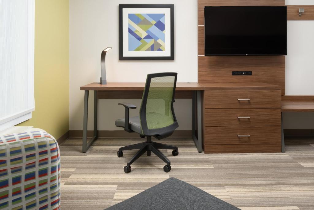 Holiday Inn Express - Tullahoma by IHG - Habitación Estándar