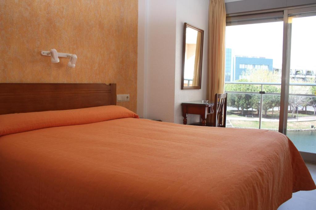 Hotel Marina, Peñíscola, Tây Ban Nha - Booking.com