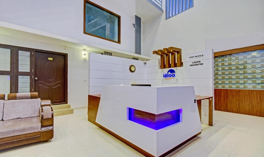 Posezení v ubytování Itsy Hotels Igloo Residency Raja Seat