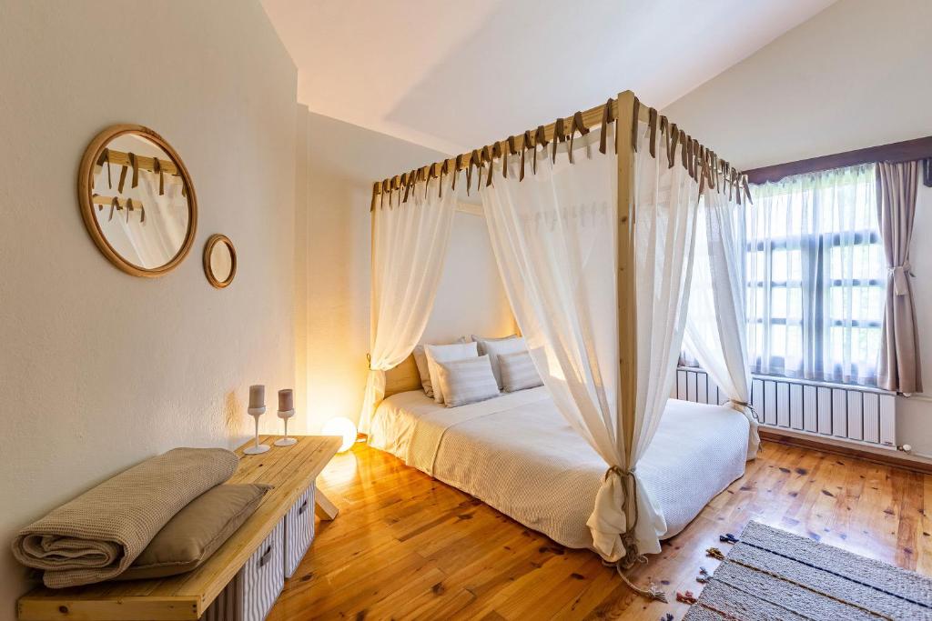 Kép Splendid Villa Surrounded by Nature in Sapanca szállásáról Sakaryában a galériában