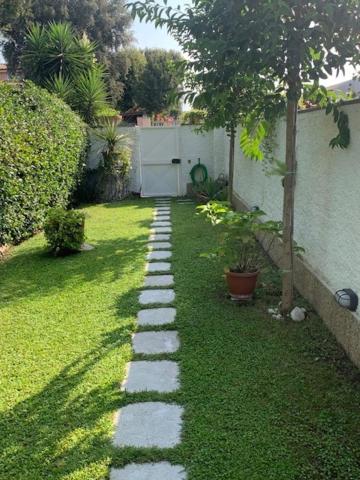 Zahrada ubytování Casa Celeste Fregene, il mare di Roma
