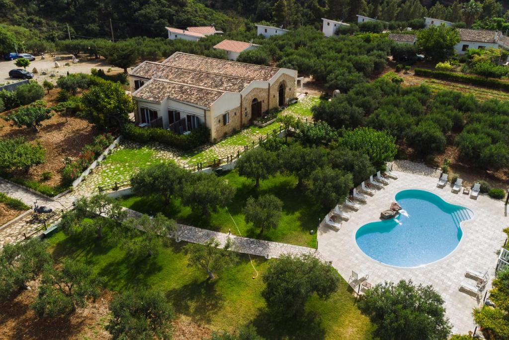 Bazén v ubytování Casale La Macina - Hotel, Scopello nebo v jeho okolí