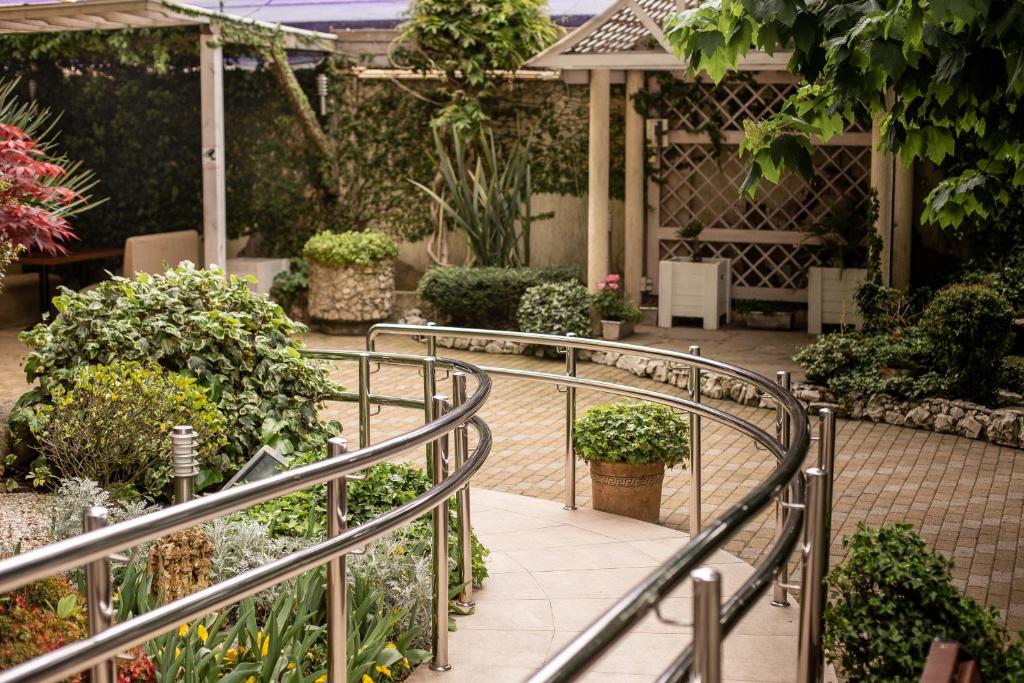 Zahrada ubytování Almira Orion Group Hotel