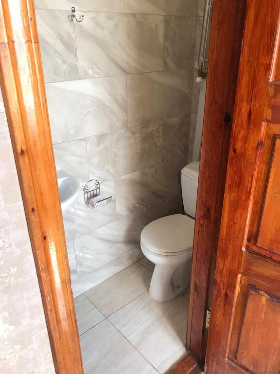 Готель Колізей - Chambre Double De Luxe Avec Douche