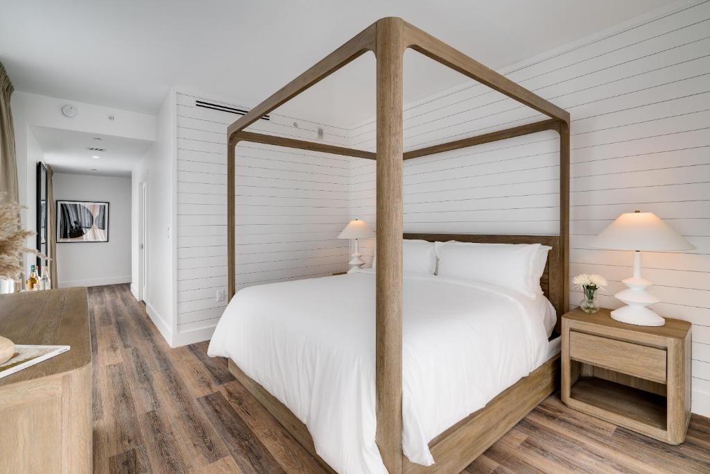 Boulan South Beach - Penthouse Deluxe King Bedroom