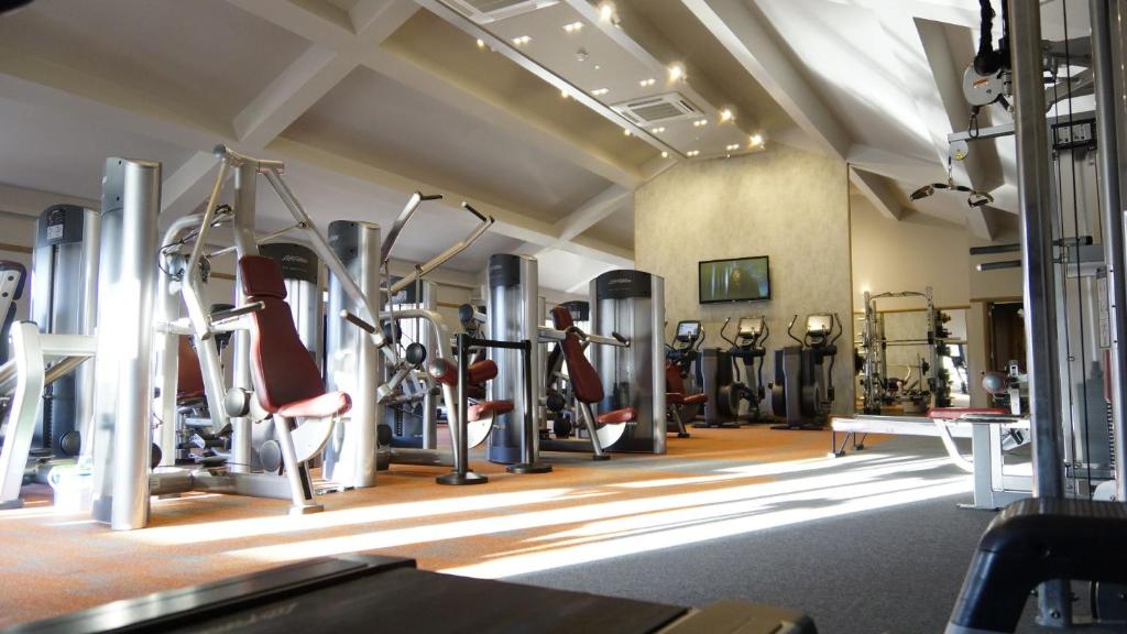 Fitness centrum a/nebo fitness zařízení v ubytování The Gailes Hotel & Spa