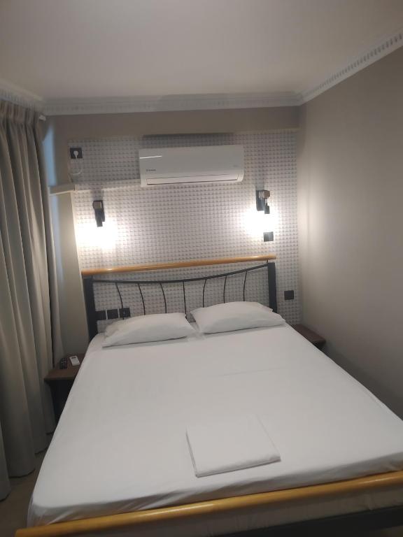 Elaea Boutique Apartments - Resim 21