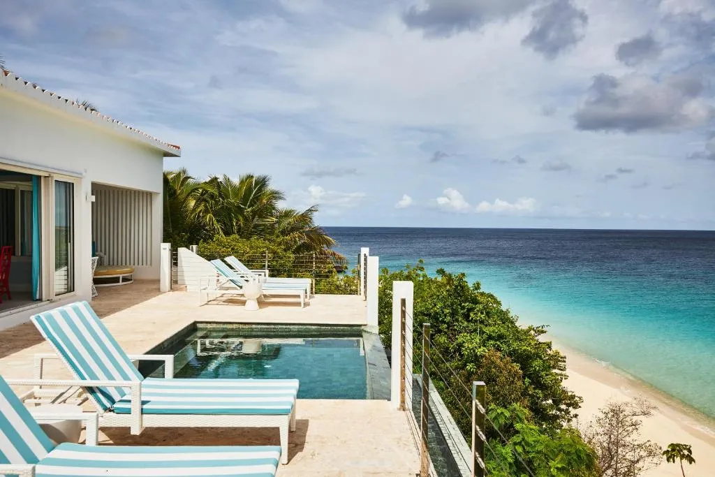 Turtle Cove 2 Bedroom Private Villa Suite