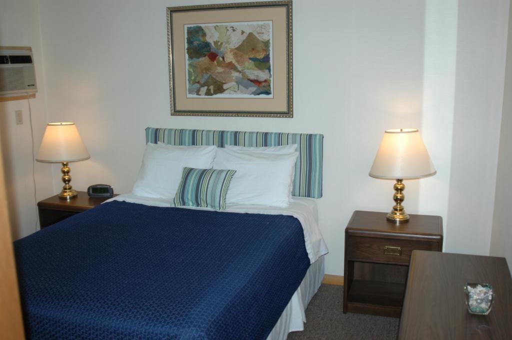 Admiral Digby Inn photo