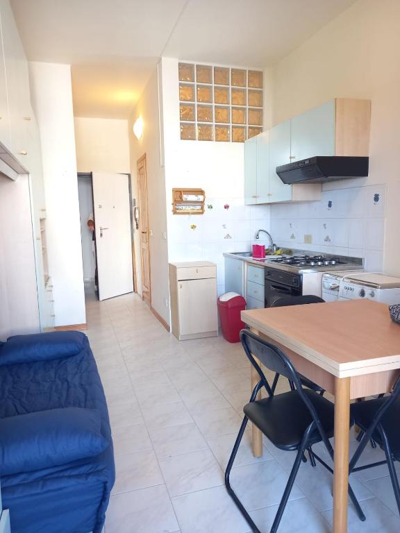 Kuchyň nebo kuchyňský kout v ubytování Residenza Lido Degli Estensi Affitti Brevi Italia